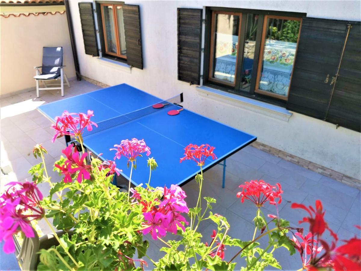 Villa Salvia - Holiday House With Pool - Jurdani Extérieur photo