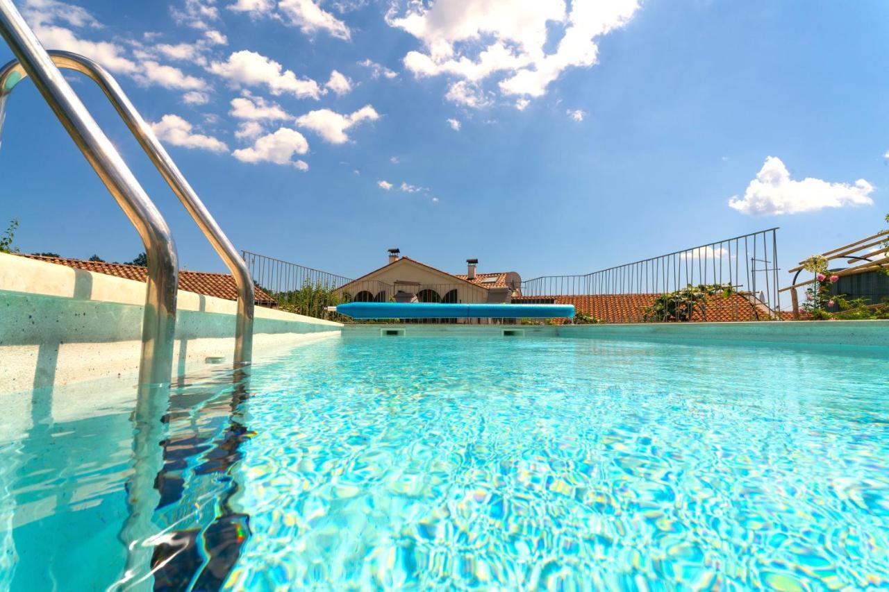 Villa Salvia - Holiday House With Pool - Jurdani Extérieur photo