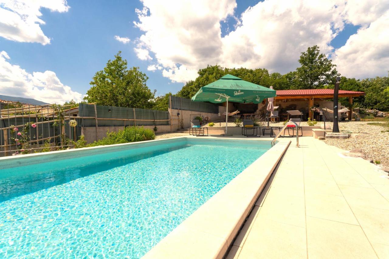 Villa Salvia - Holiday House With Pool - Jurdani Extérieur photo
